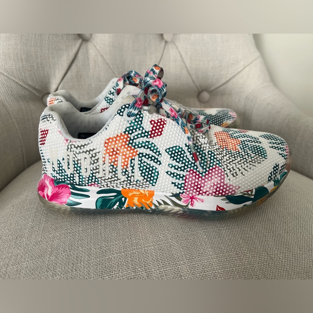 (🌺 SOLD) NoBull Women's Floral Court Trainer - Picture 4 of 15